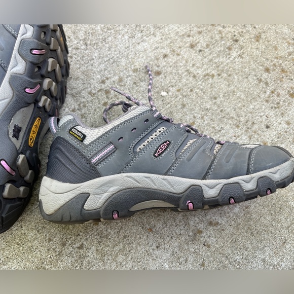KEEN Koven Women's Waterproof Hiking Shoes Size 7.5 - Picture 11 of 11